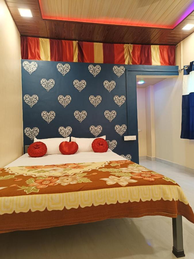 Shree Nivas Home Stay Srīvardhan Exterior foto